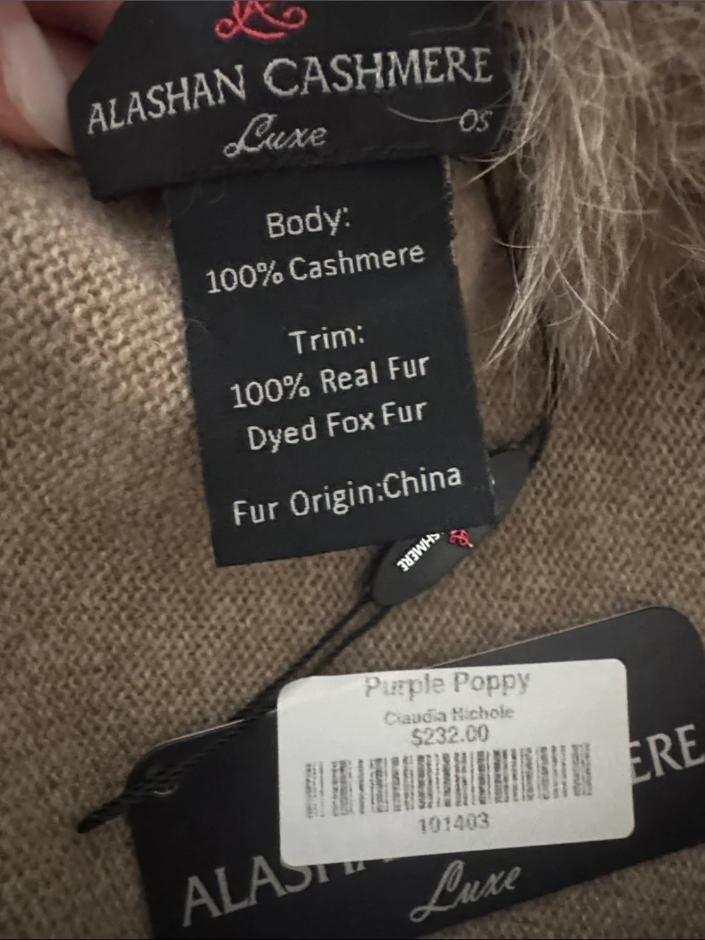 NWT Alashan 100% Cashmere LUXE Windchill Fox Trim Topper